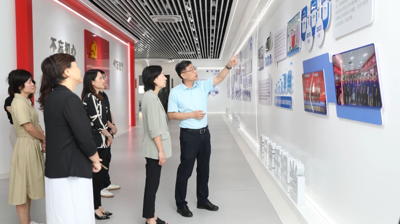 1727597426721295.jpg f02094f263951321553c16cd55565f8d.jpg